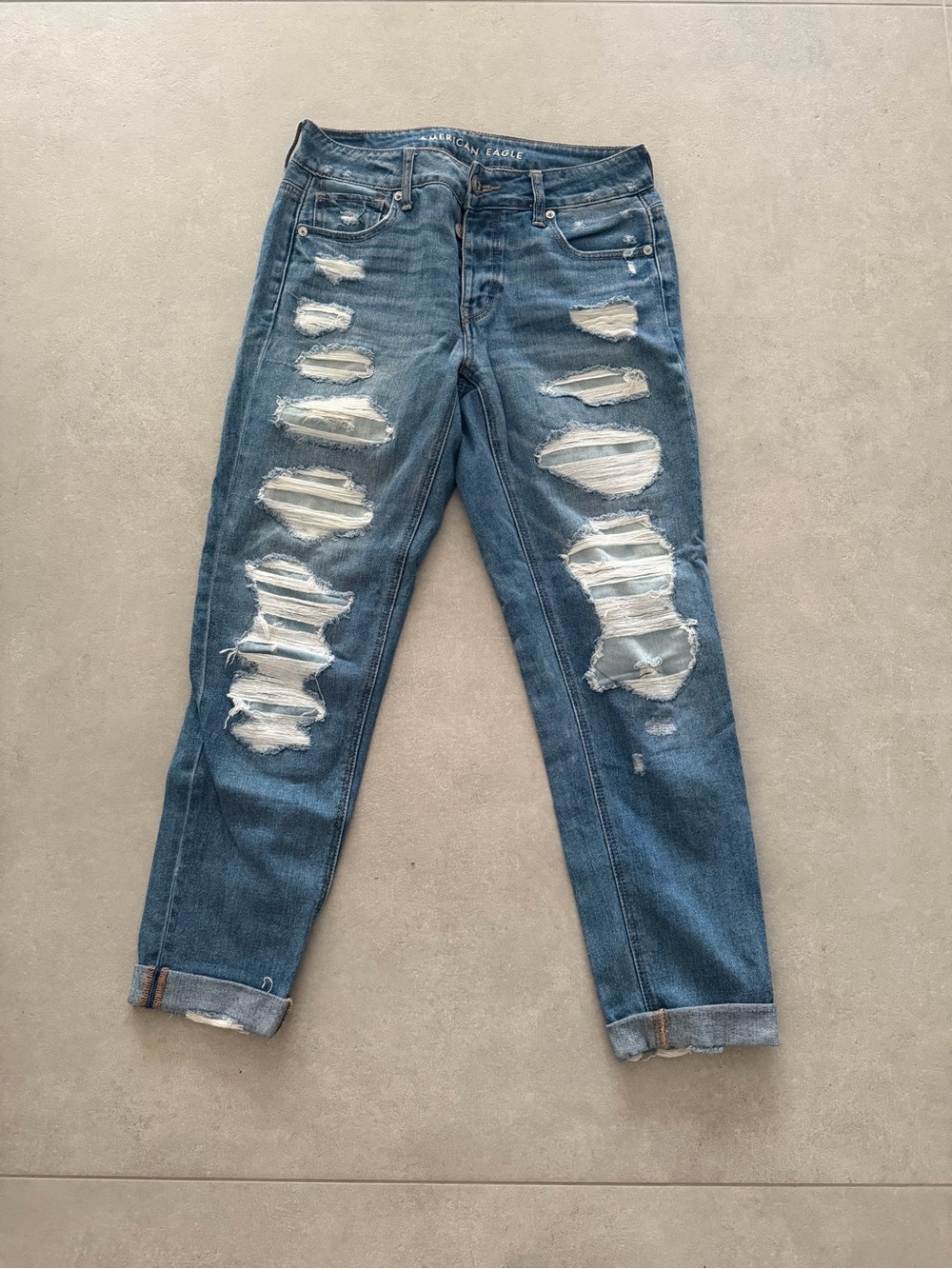 American Eagle Outfitters Blue Distressed Cropped Boyfriend Jeans